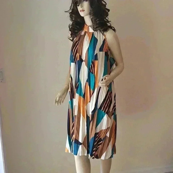 Dress pleated color block - Picture 2 of 7